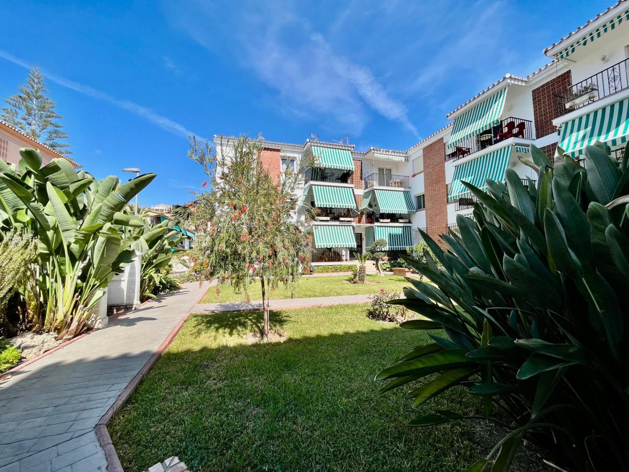 Apartamento De Playa Reformado Rincon de la Victoria Exterior photo